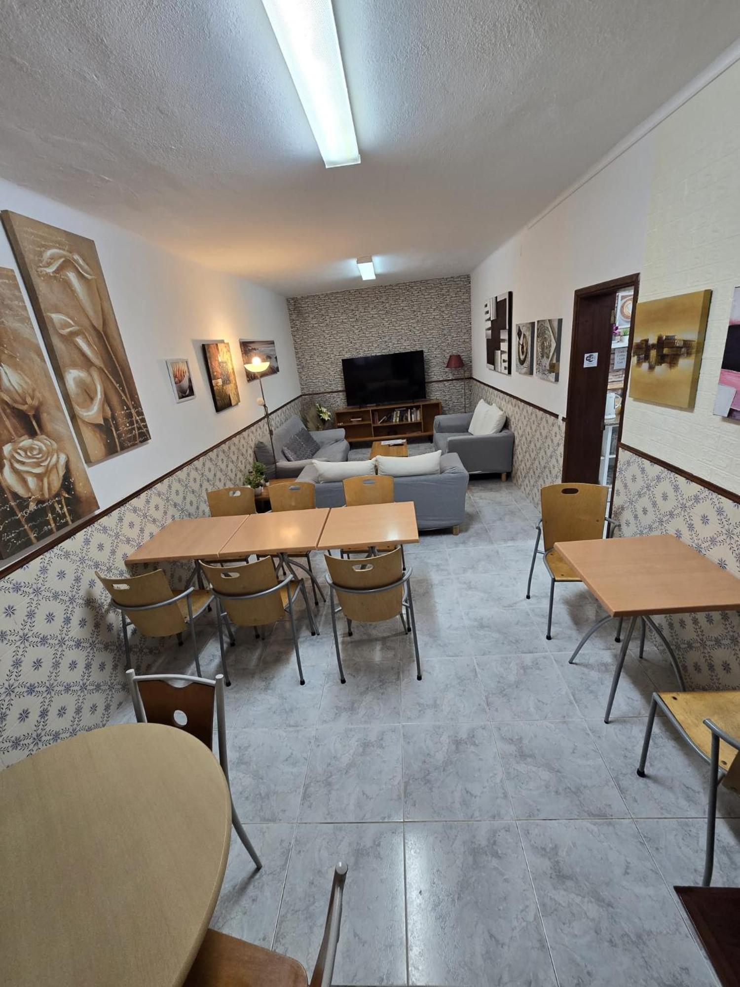 Ostello Sunny House Lagos Esterno foto