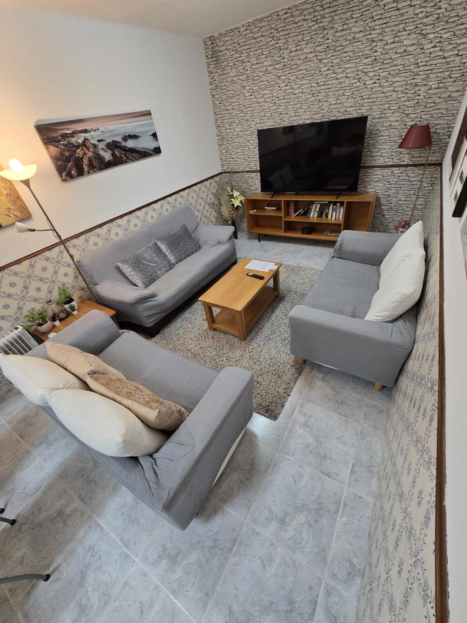 Ostello Sunny House Lagos Esterno foto